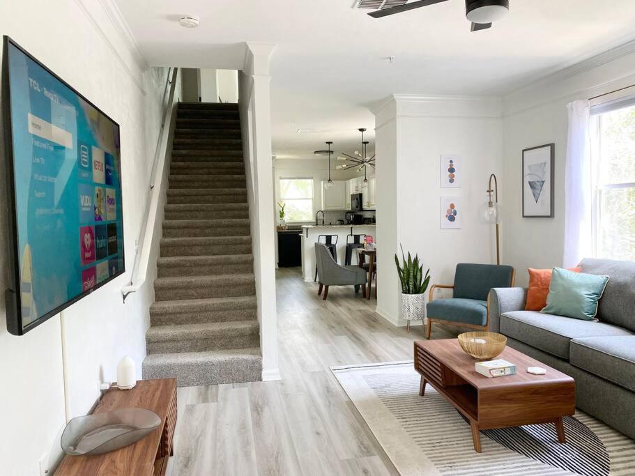 Sanctuary Gainesville Bright 2 Bedroom King Condo Esterno foto