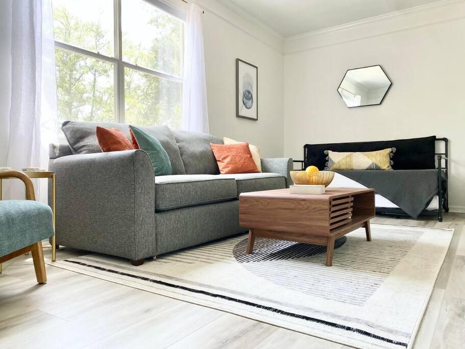 Sanctuary Gainesville Bright 2 Bedroom King Condo Esterno foto