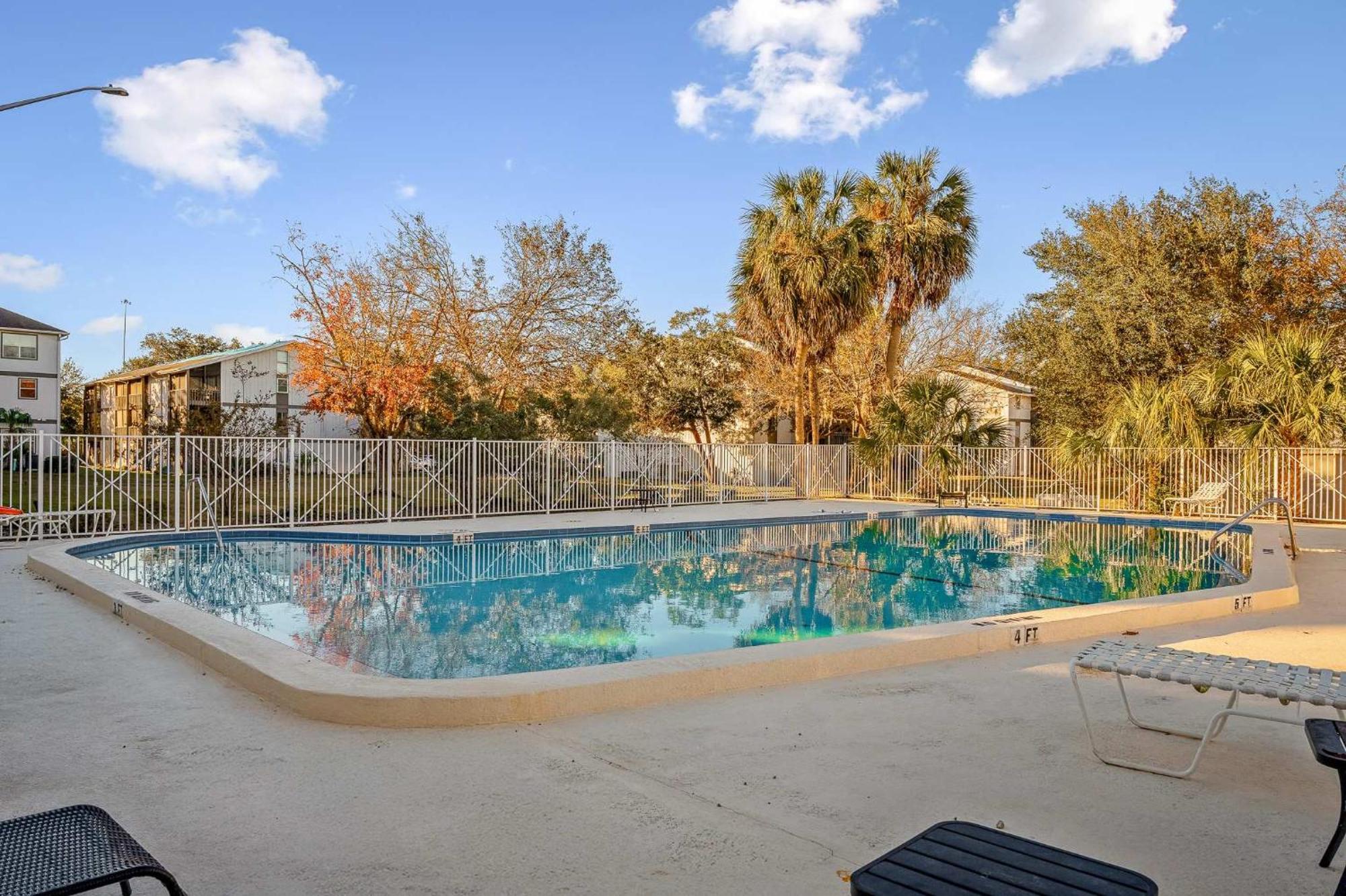 Sanctuary Gainesville Bright 2 Bedroom King Condo Esterno foto